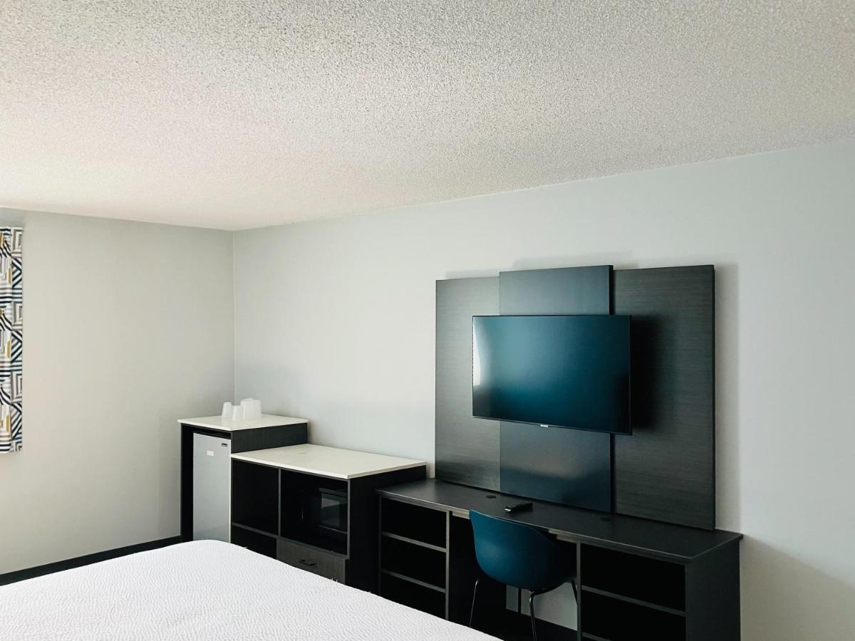 Studio 6 Suites Carson, Ca Экстерьер фото