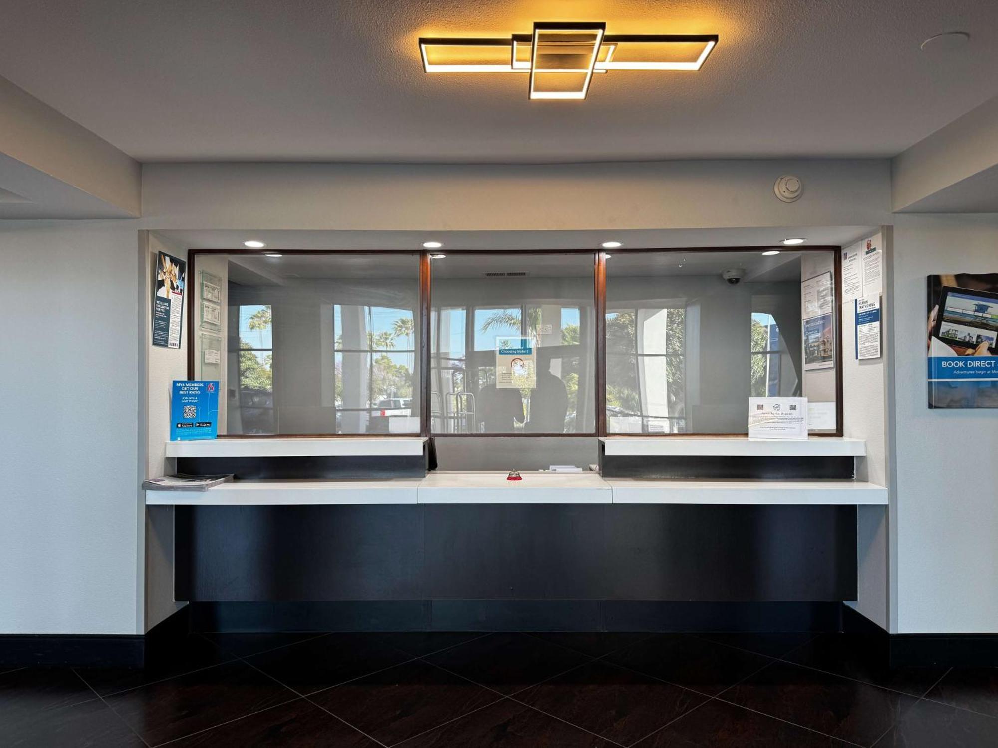 Studio 6 Suites Carson, Ca Экстерьер фото